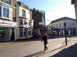 High Street Town Centre 01.03.2019